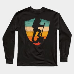 Hikers badge vintage sunset distressed Long Sleeve T-Shirt